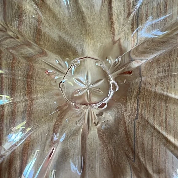 VINTAGE CARNIVAL GLASS! peachy/pink hibiscus flower/clover trinket dish 1960’s - Picture 4 of 5